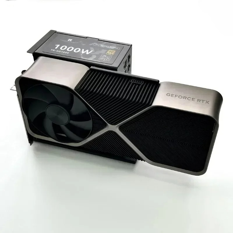 UT4G 外部グラフィックス EGPU アダプター USB4 - Gpu External Dock Egpu Thunderbolt 4 のレビューと価格
